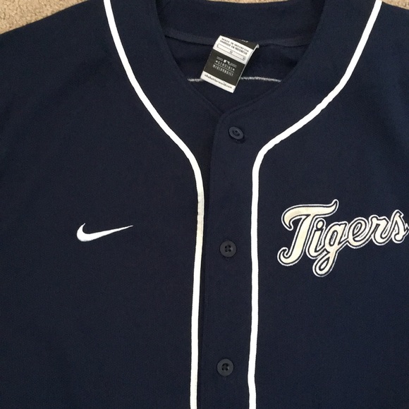 Genuine merchandise Tigers jersey - Picture 2 of 7